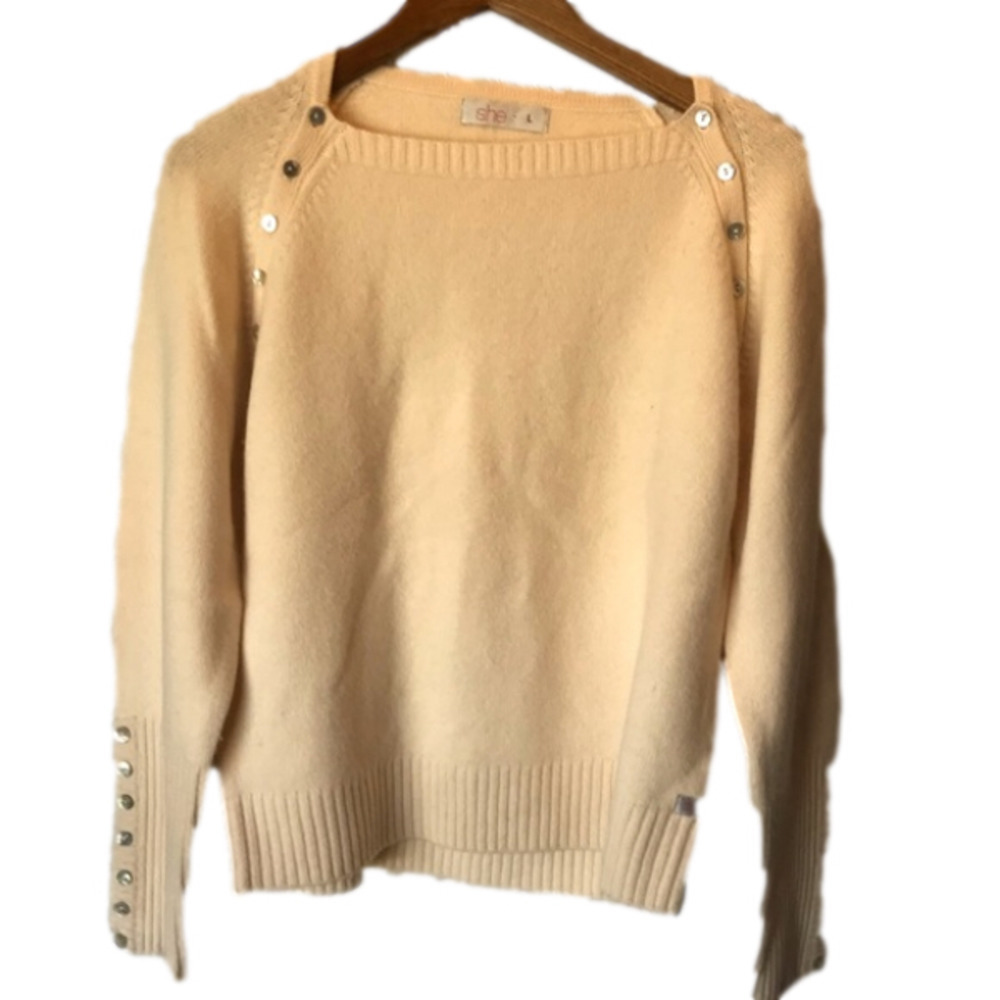She Wool Blend Sweater. Size Large.